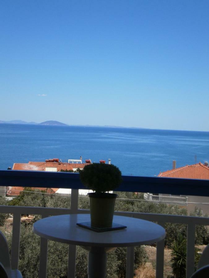 Seaview - Selfcatering Apartment - Helen No 2 Xiropigado Extérieur photo