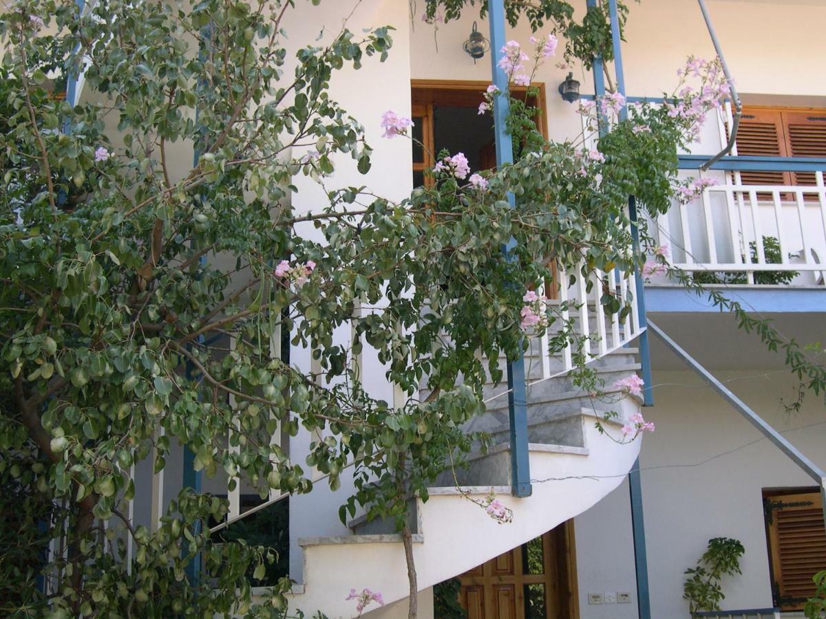 Seaview - Selfcatering Apartment - Helen No 2 Xiropigado Extérieur photo