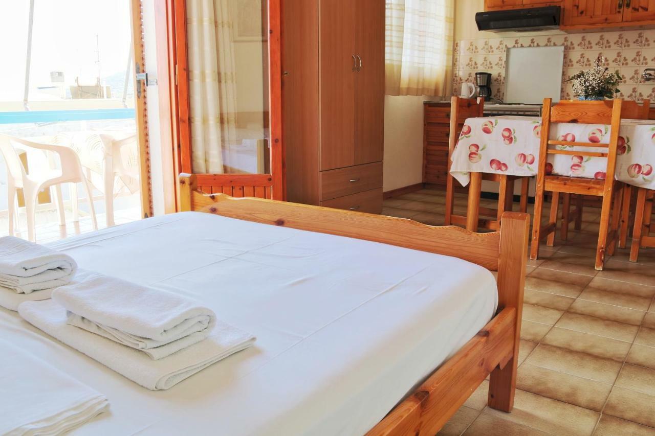 Seaview - Selfcatering Apartment - Helen No 2 Xiropigado Extérieur photo